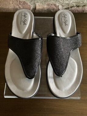 Soft Style Hush Puppies Loralei Sandals Black Glitter Size 9.5 Wide